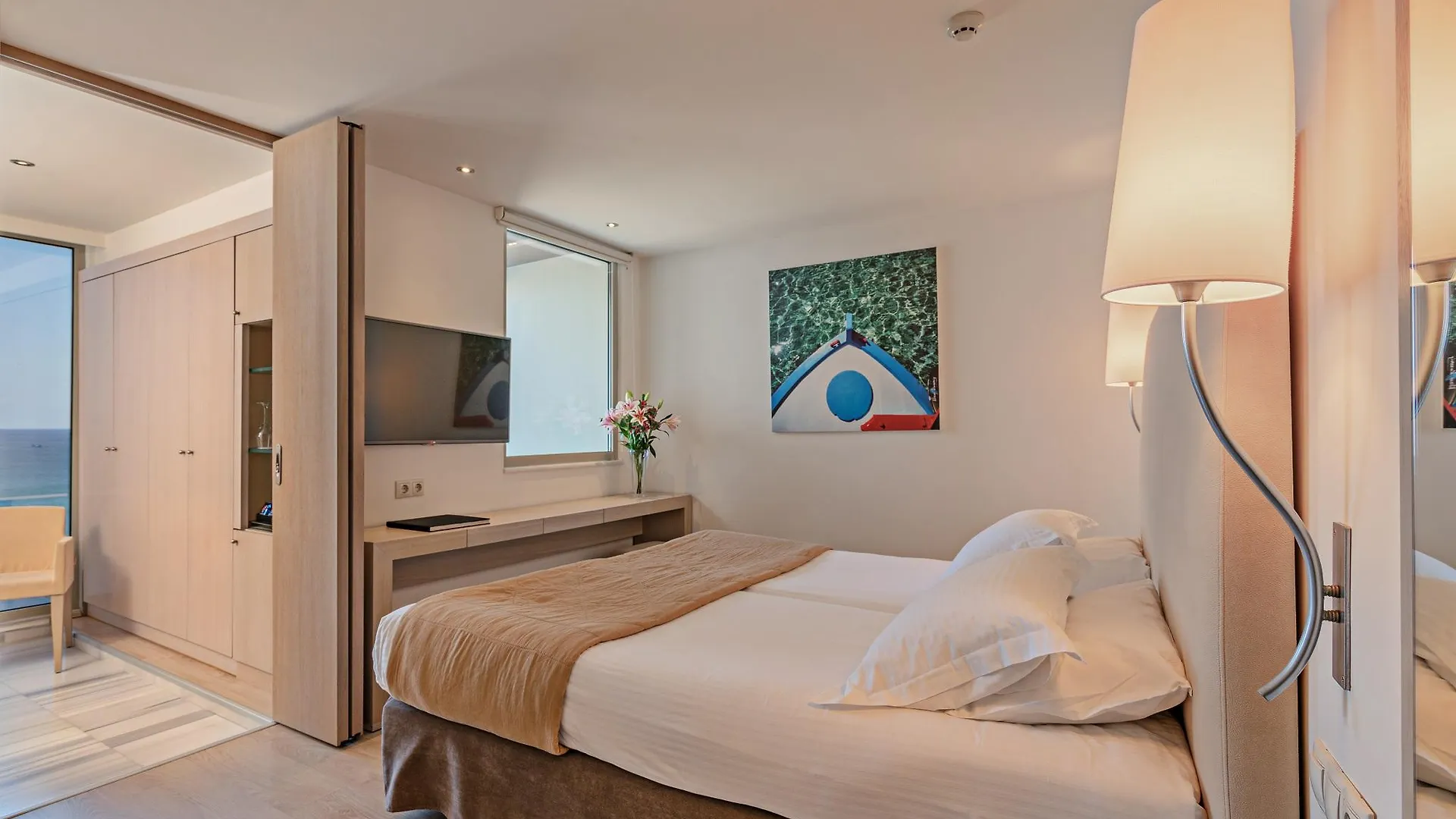 Kriti Beach Hotel Rethymno  Rethymno (Crete)
