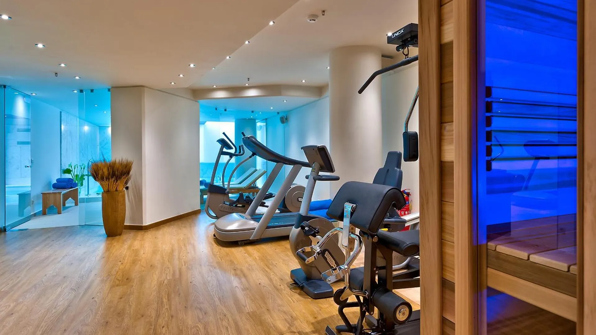 Kriti Beach Hotel Rethymno  5*, Rethymno (Crete) Greece
